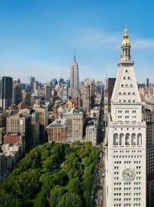 Clocktower NYCの外観 (縦) 1,048 x 1,400